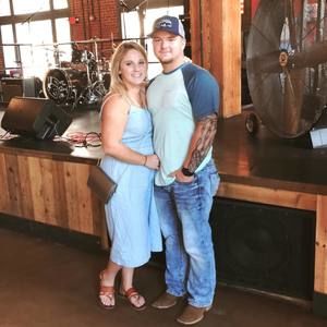 Meet your Posher, Travis